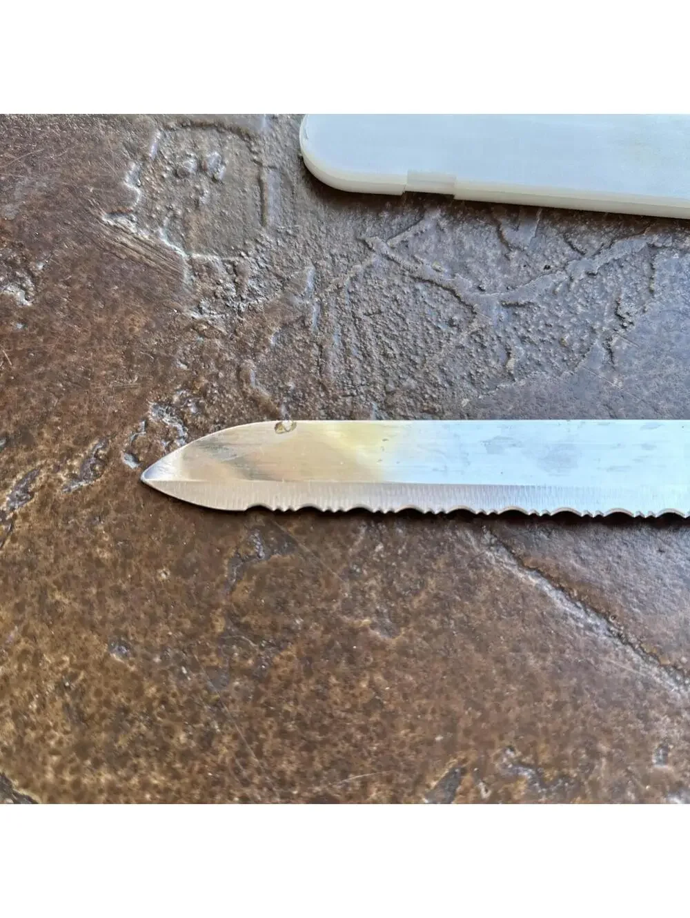 Pampered Chef Serrated Bread Knife Stainless Steel with Protective Sleeve #1285